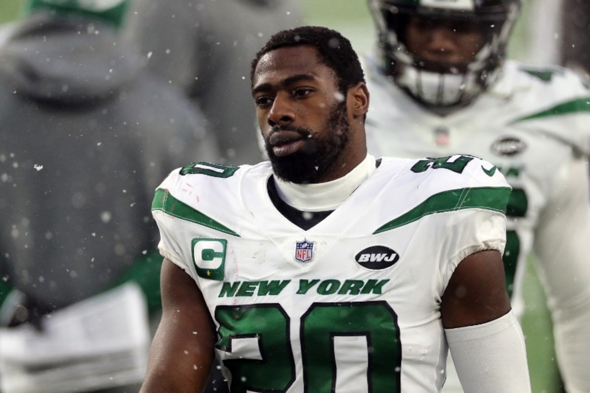 Jets S Marcus Maye reacts to loss